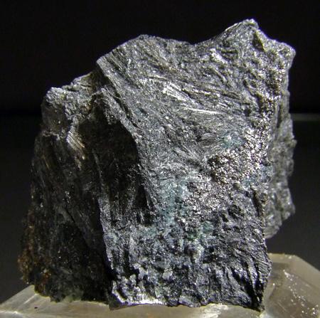 Ludwigite