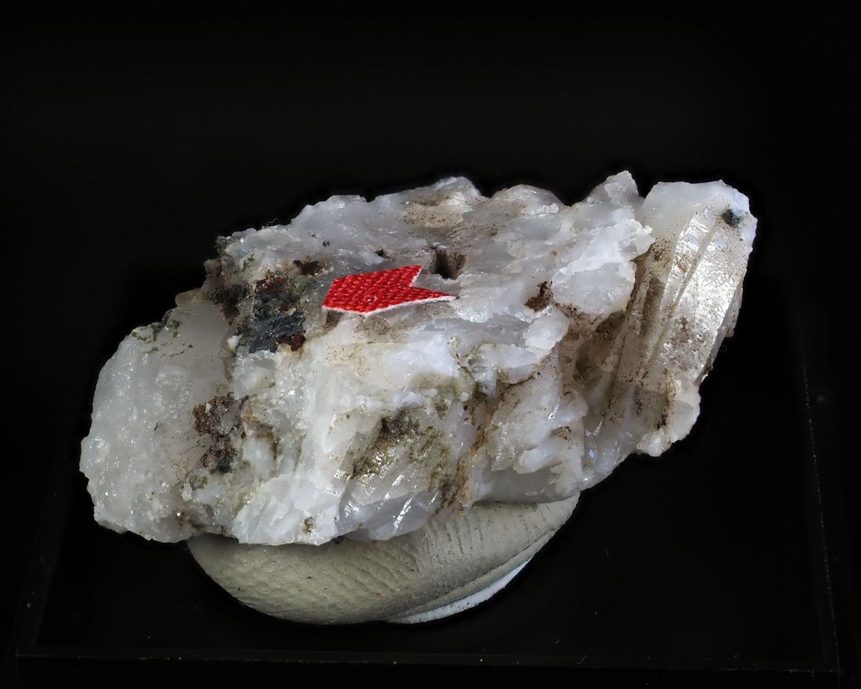 Gold With Tetradymite