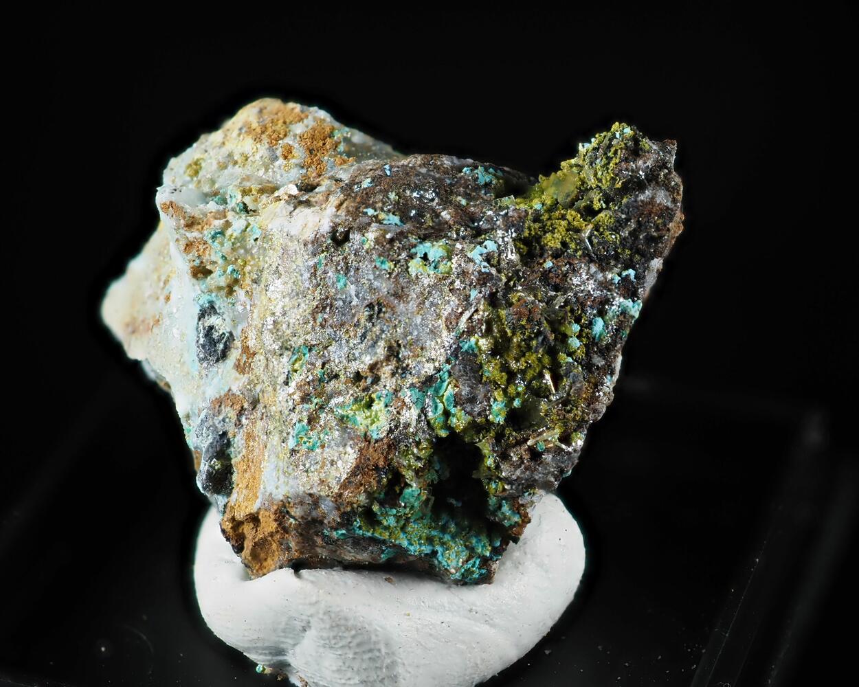 Fornacite