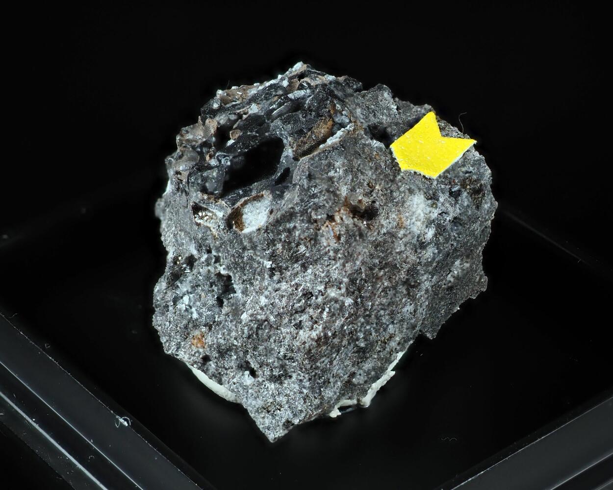Clinoferrosilite