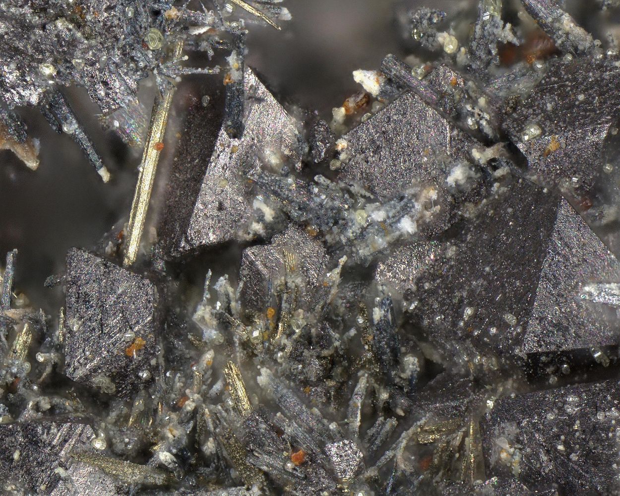 Polydymite & Millerite