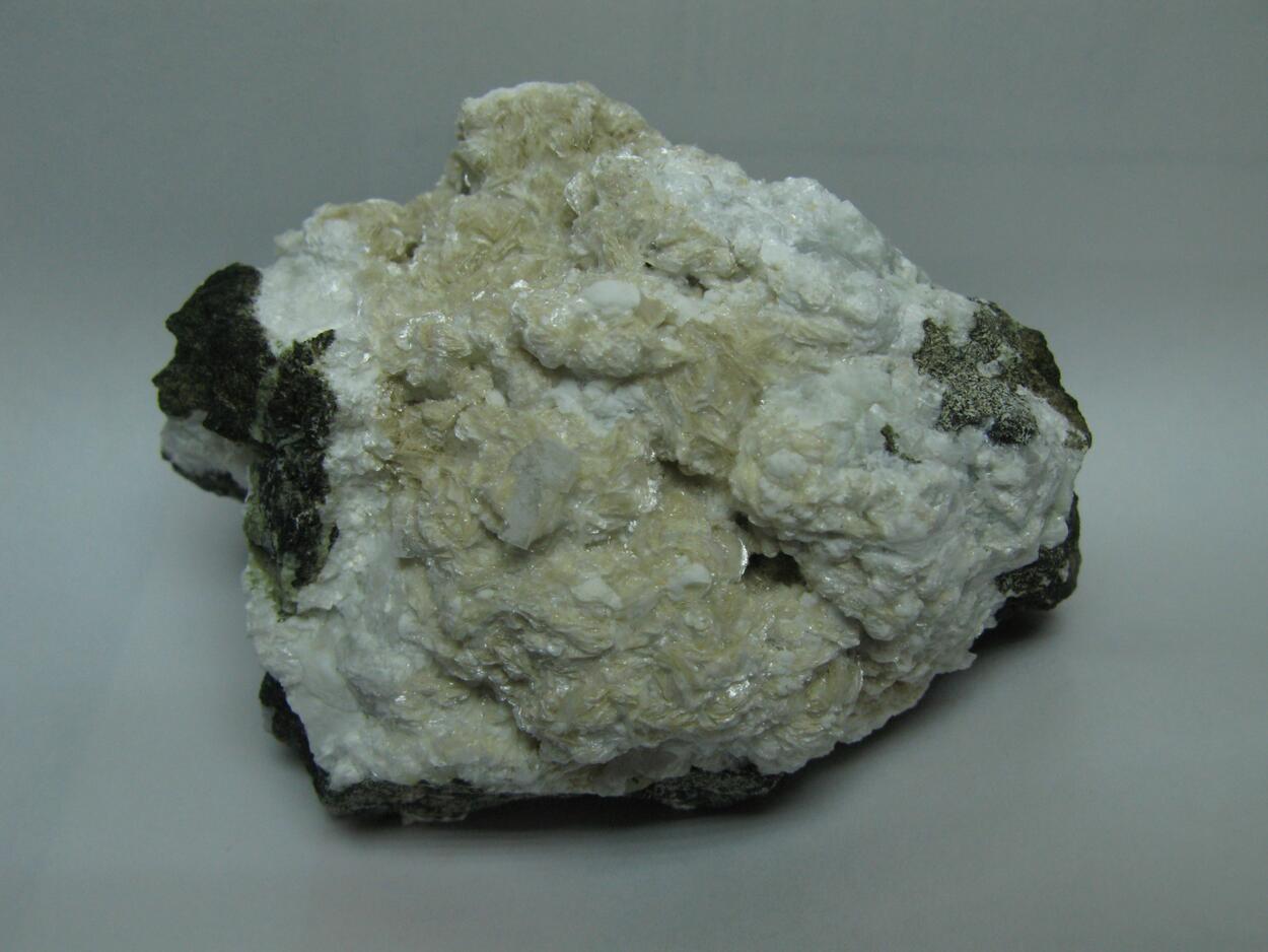 Gyrolite & Apophyllite