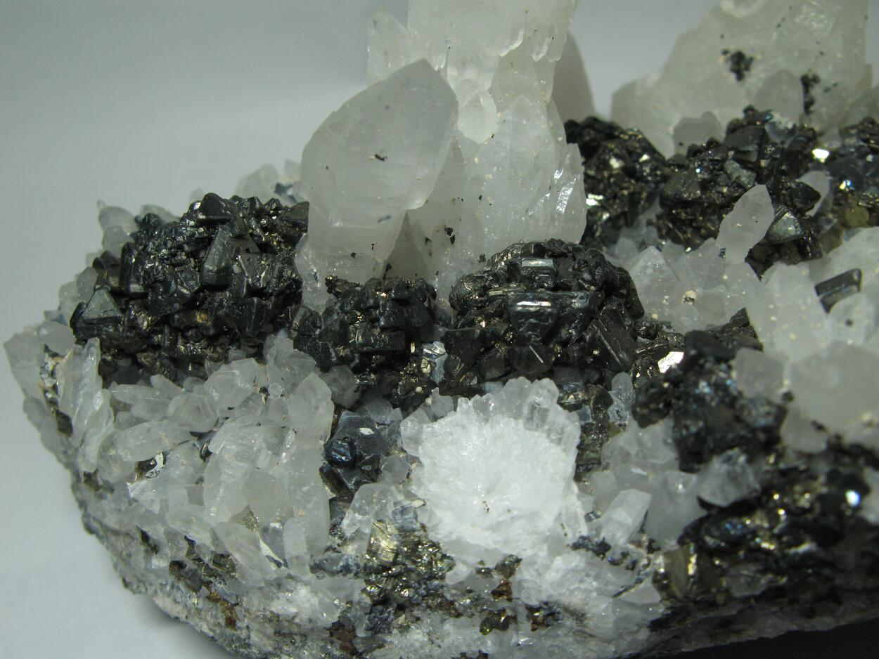 Sceptre Quartz & Tetrahedrite