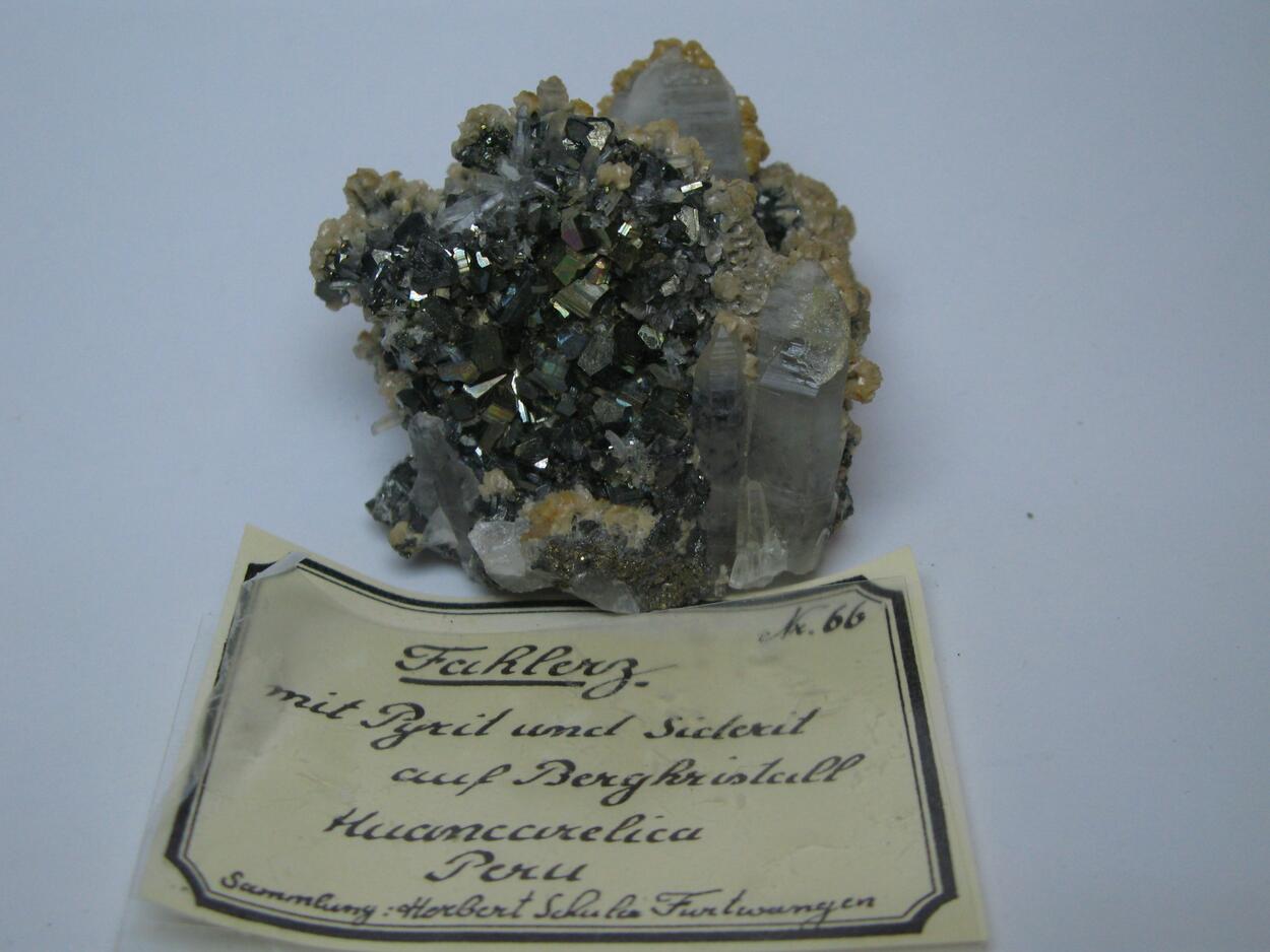 Tetrahedrite & Pyrite & Quartz