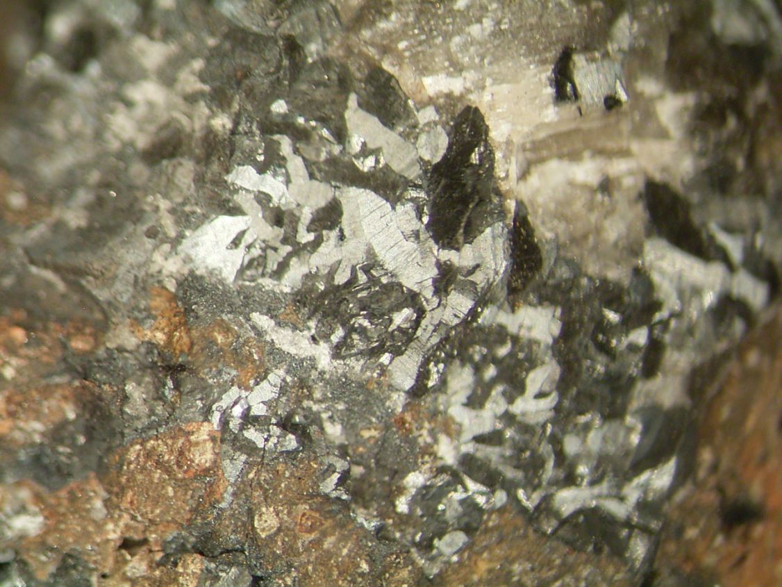 Ramsdellite