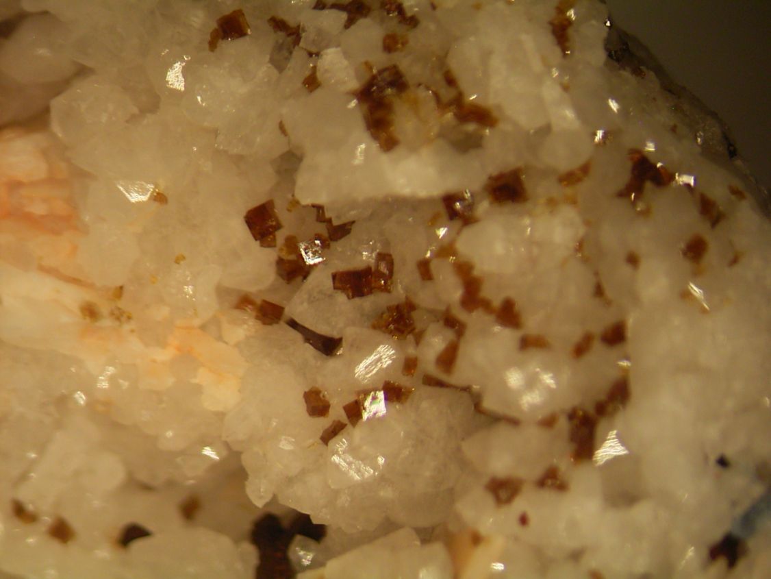 Bariopharmacosiderite