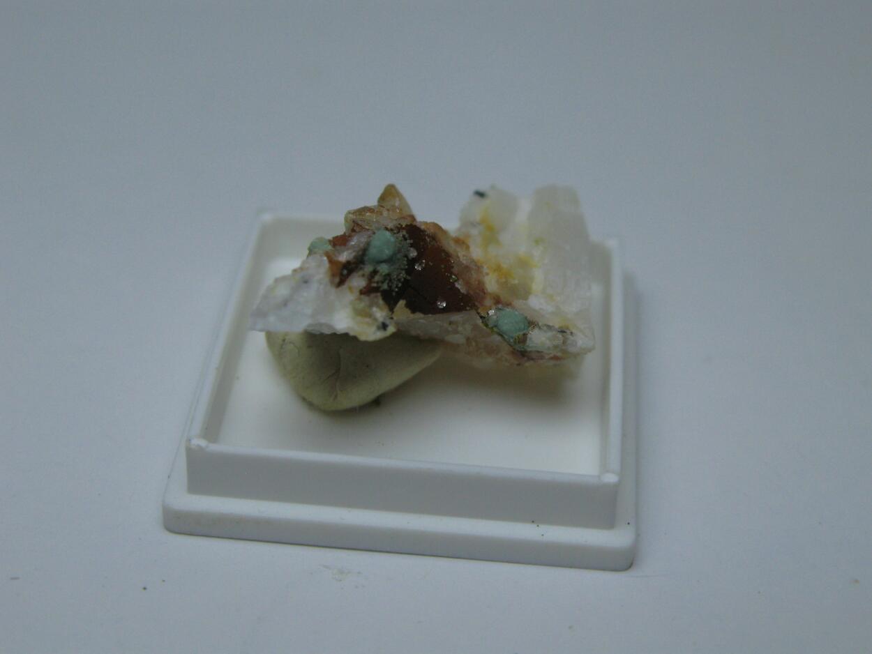 Scorodite & Bariopharmacosiderite