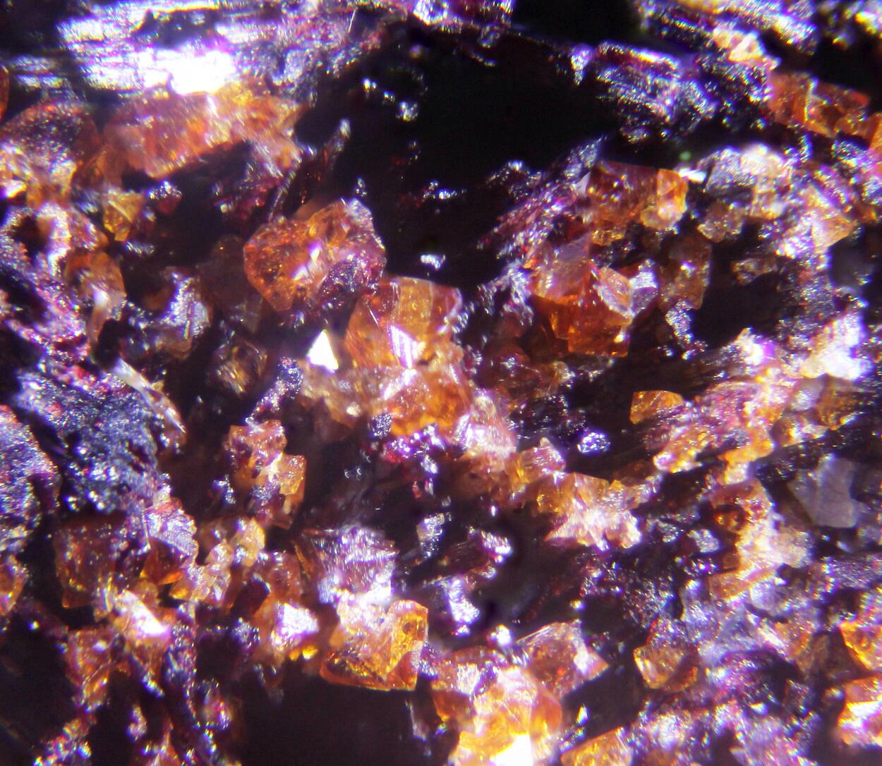 Roméite & Piemontite