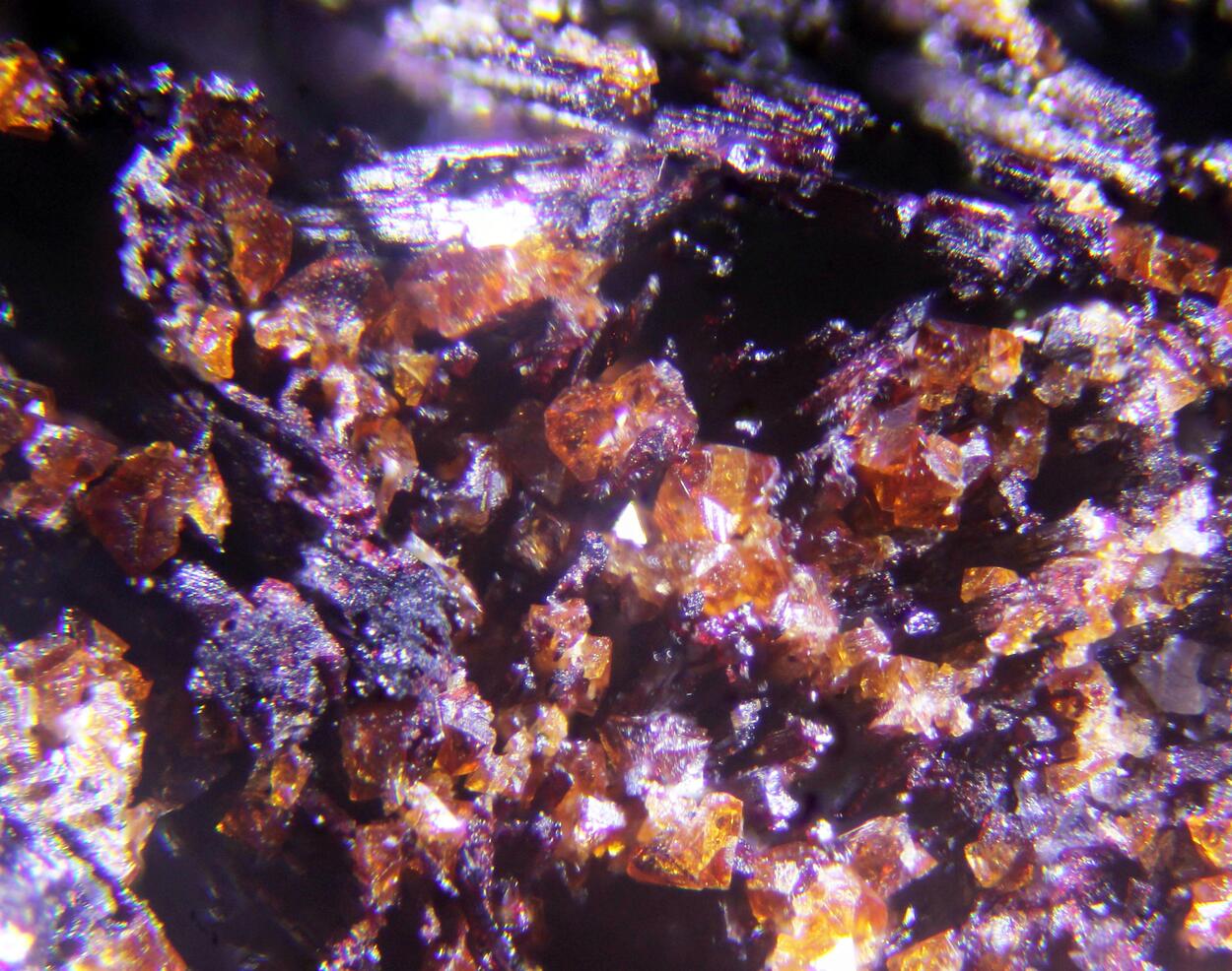 Roméite & Piemontite