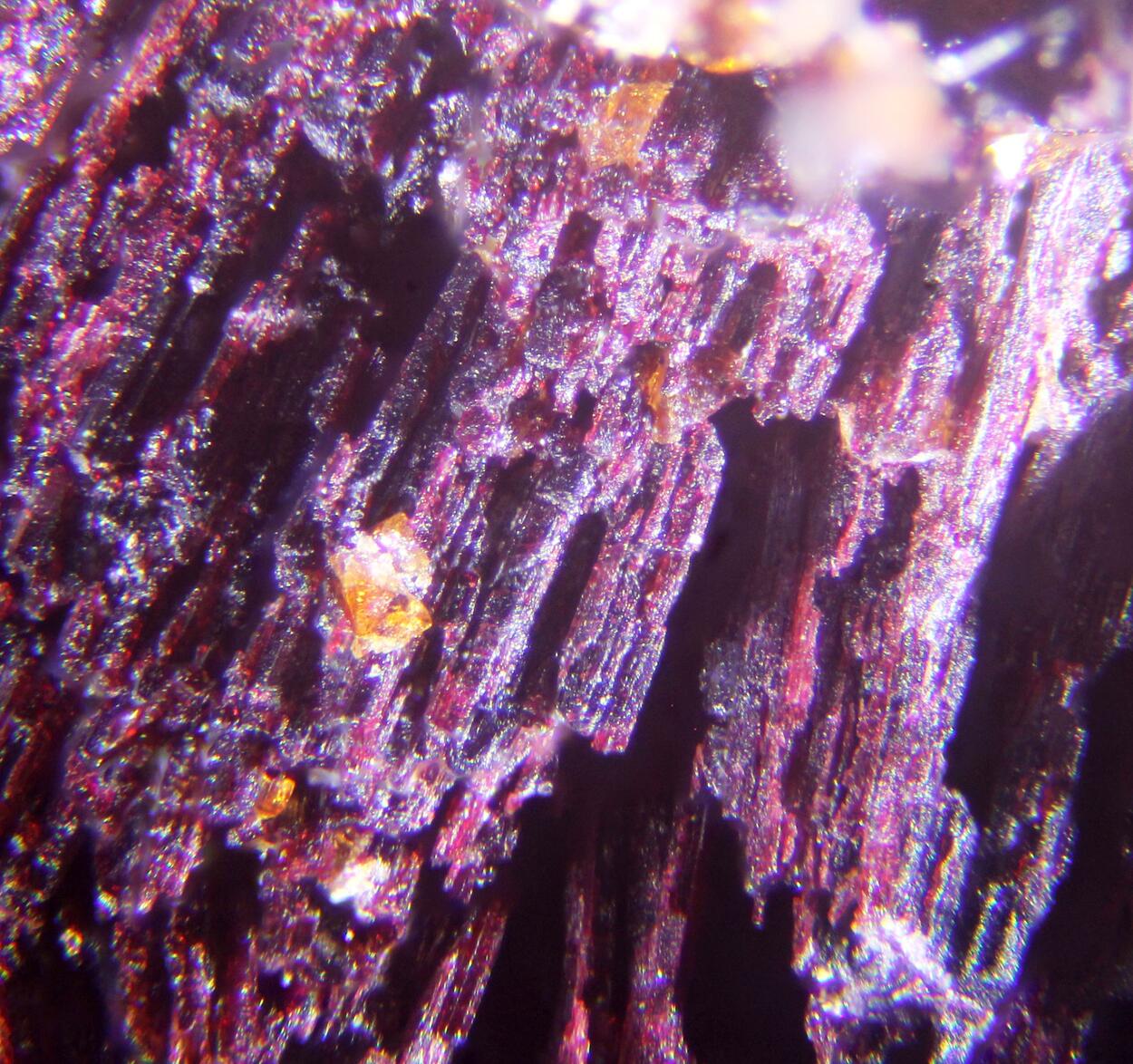 Roméite & Piemontite