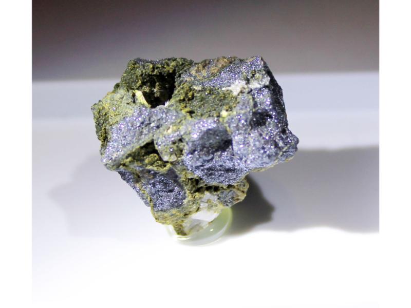Nadorite