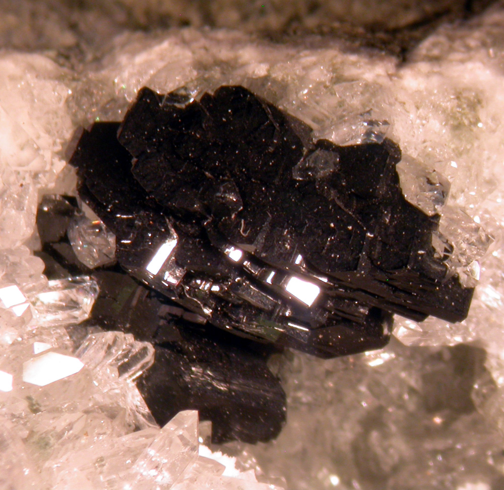 Babingtonite & Quartz