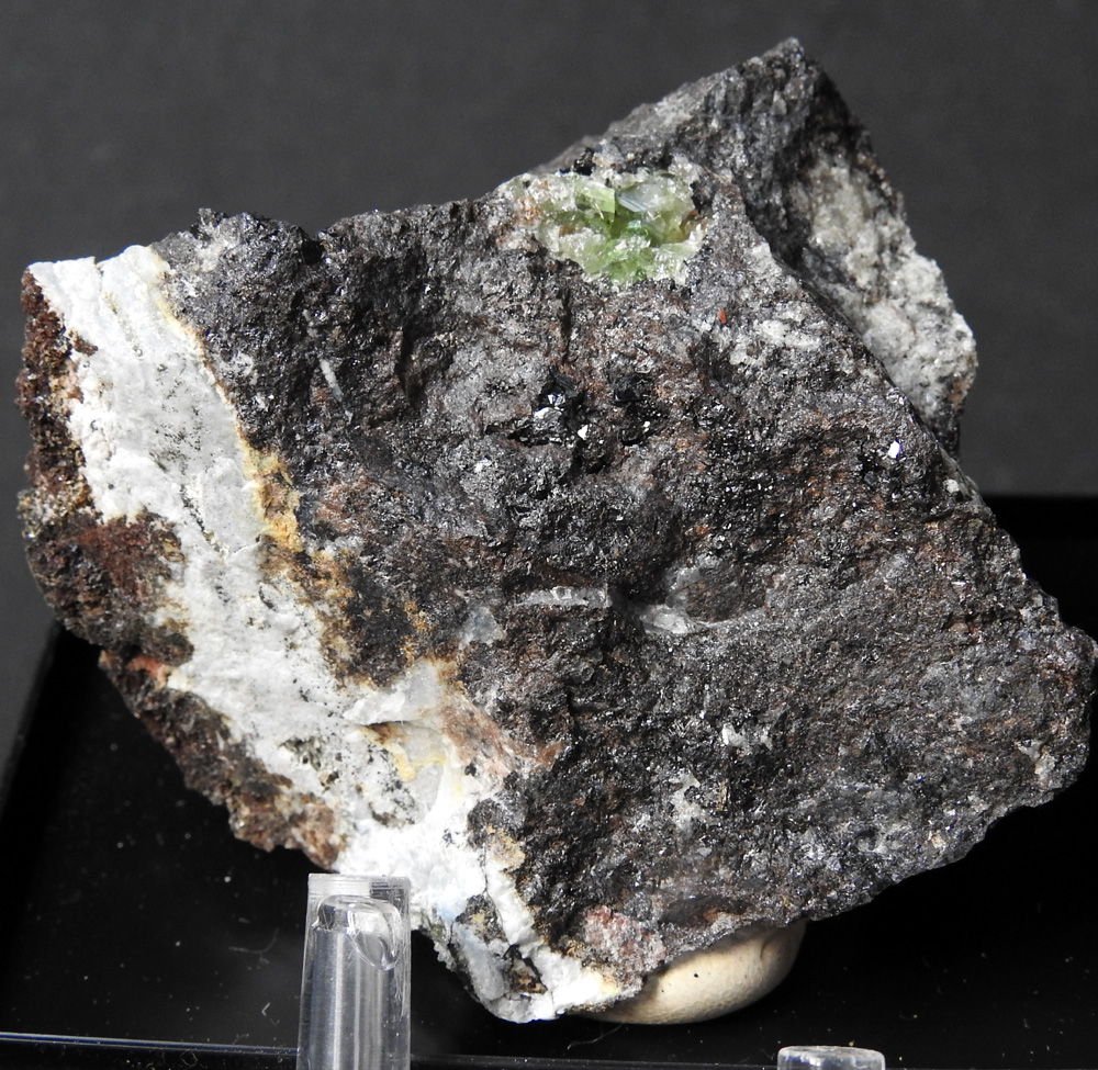 Ludlamite