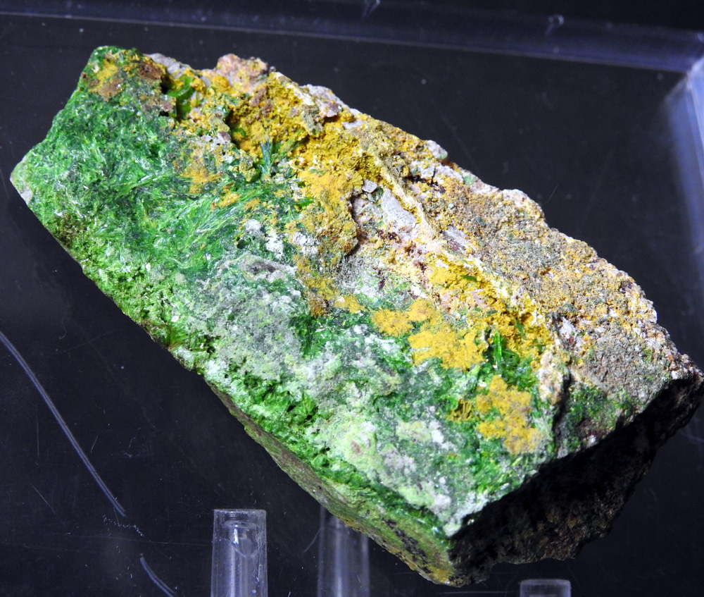 Schoepite Soddyite & Cuprosklodowskite