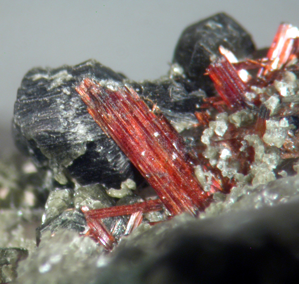 Rutile Quartz & Muscovite