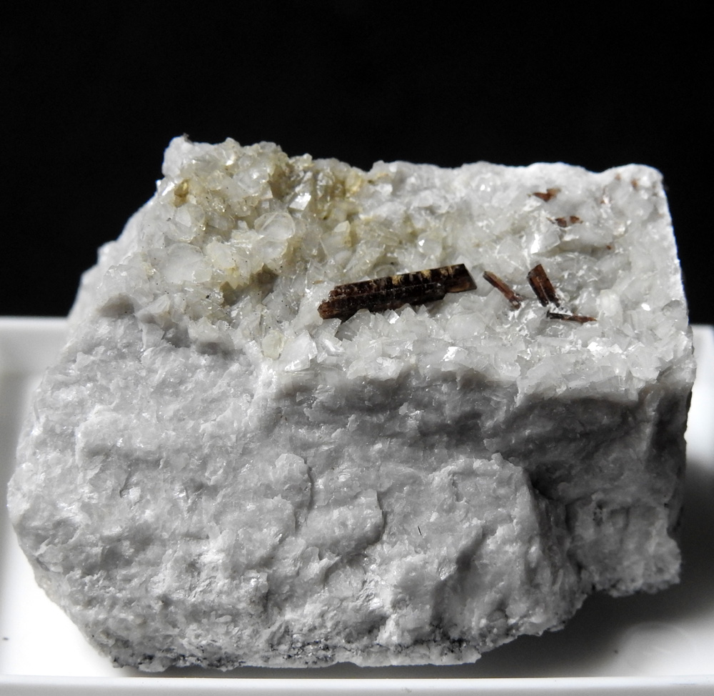 Allanite-(Ce)