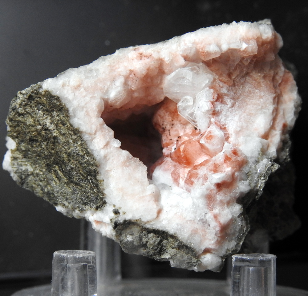 Apophyllite & Analcime
