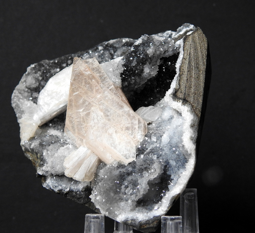 Heulandite & Chalcedony