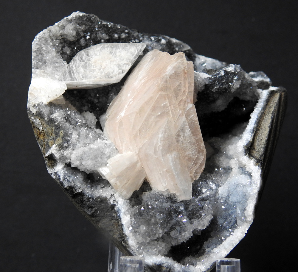 Heulandite & Chalcedony
