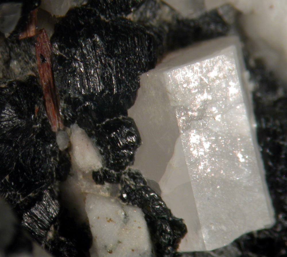 Apatite Pennine & Titanite