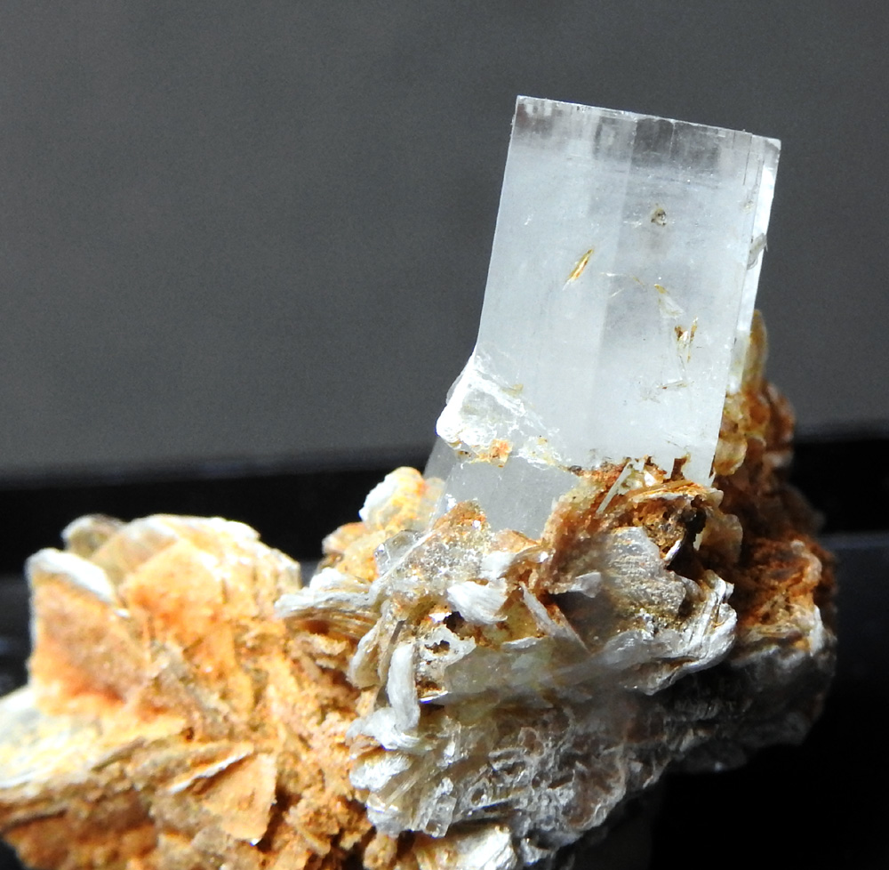 Beryl Var Aquamarine