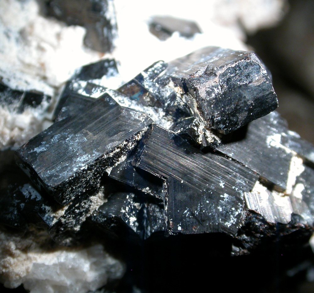 Columbite-(Mn)