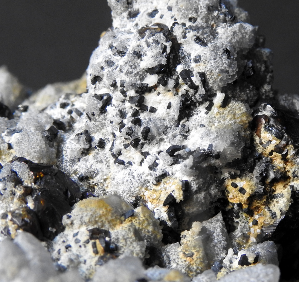 Boulangerite Sphalerite & Quartz