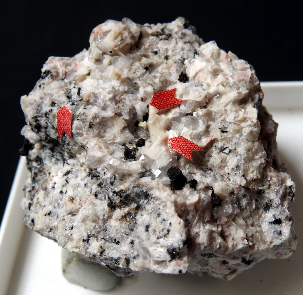 Hellandite-(Y) & Gadolinite-(Y)