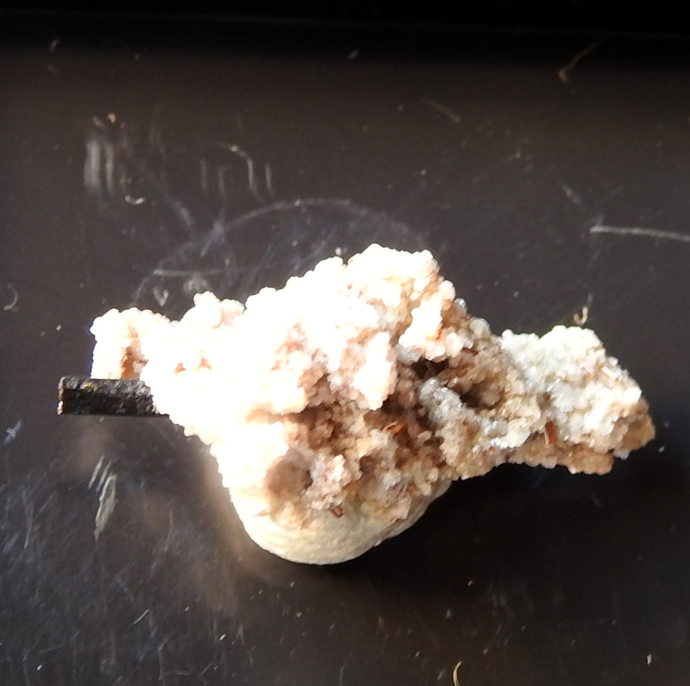 Nenadkevichite Fluorite & Catapleiite