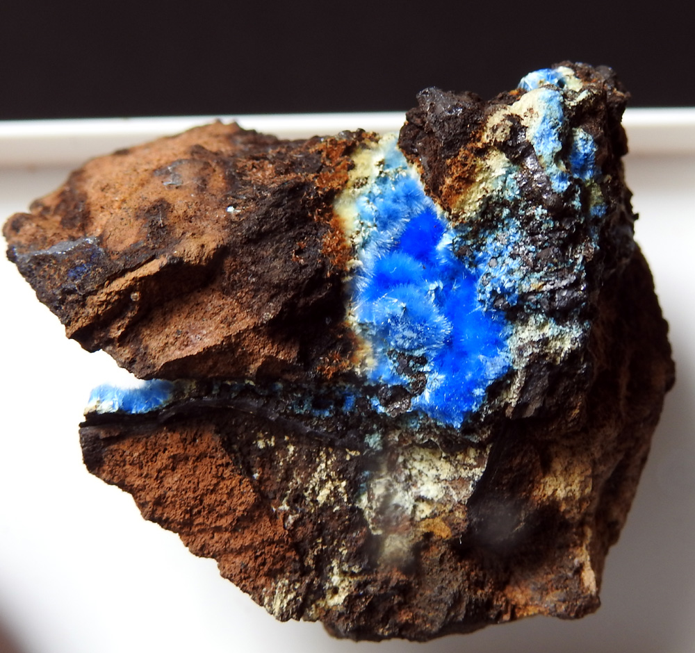 Cyanotrichite