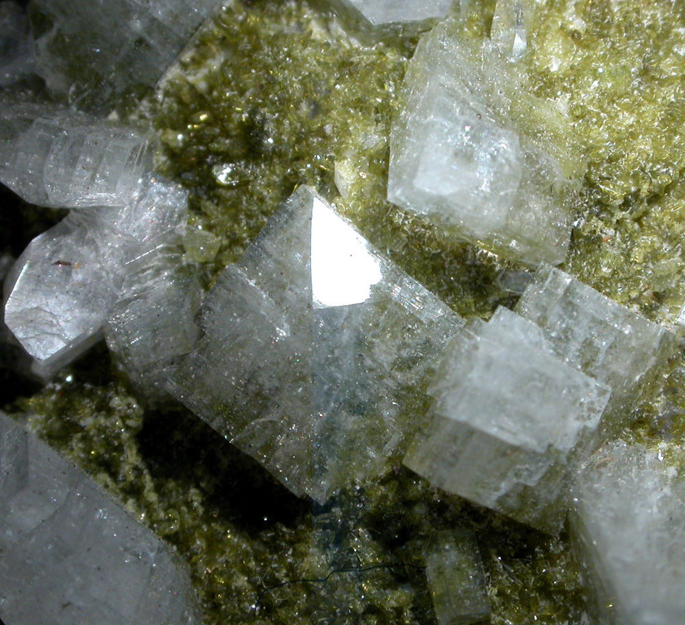 Heulandite & Epidote