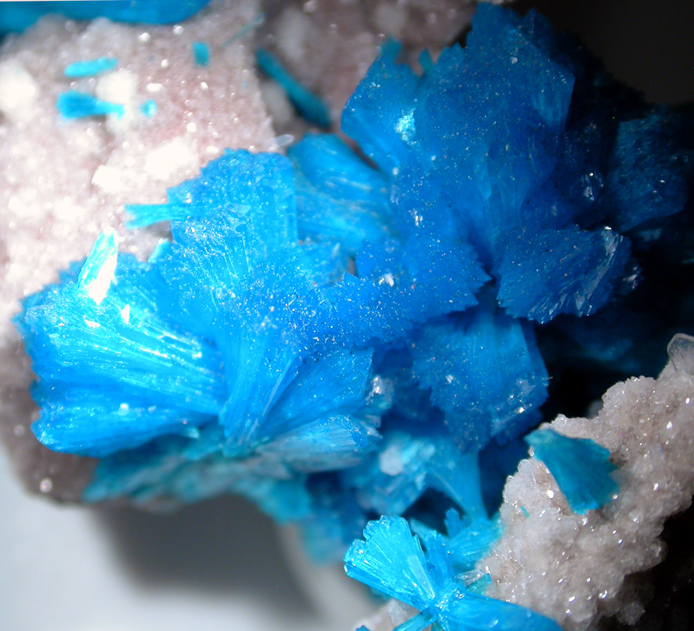Cavansite