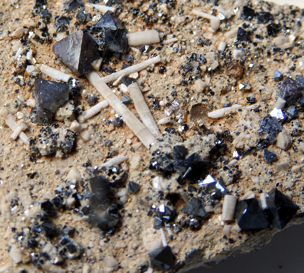 Hydroxylapatite & Magnetite