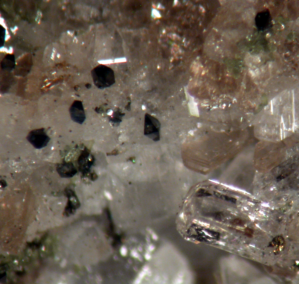 Apatite Tourmaline & Anatase