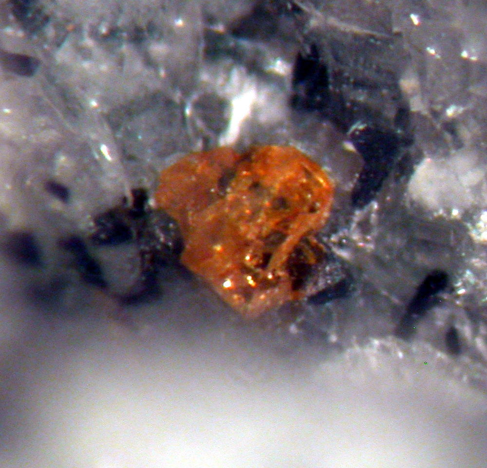 Fluorapatite Sphalerite & Tuperssuatsiaite