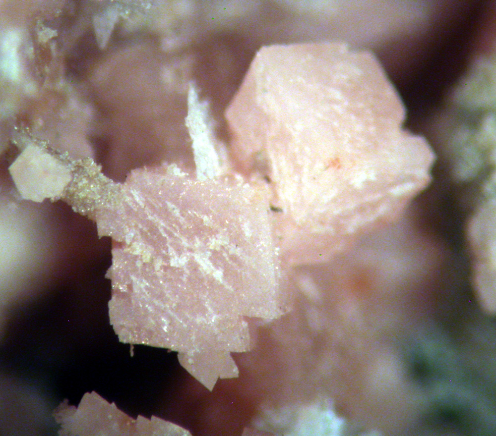 Rhodochrosite Nenadkevichite & Calcite