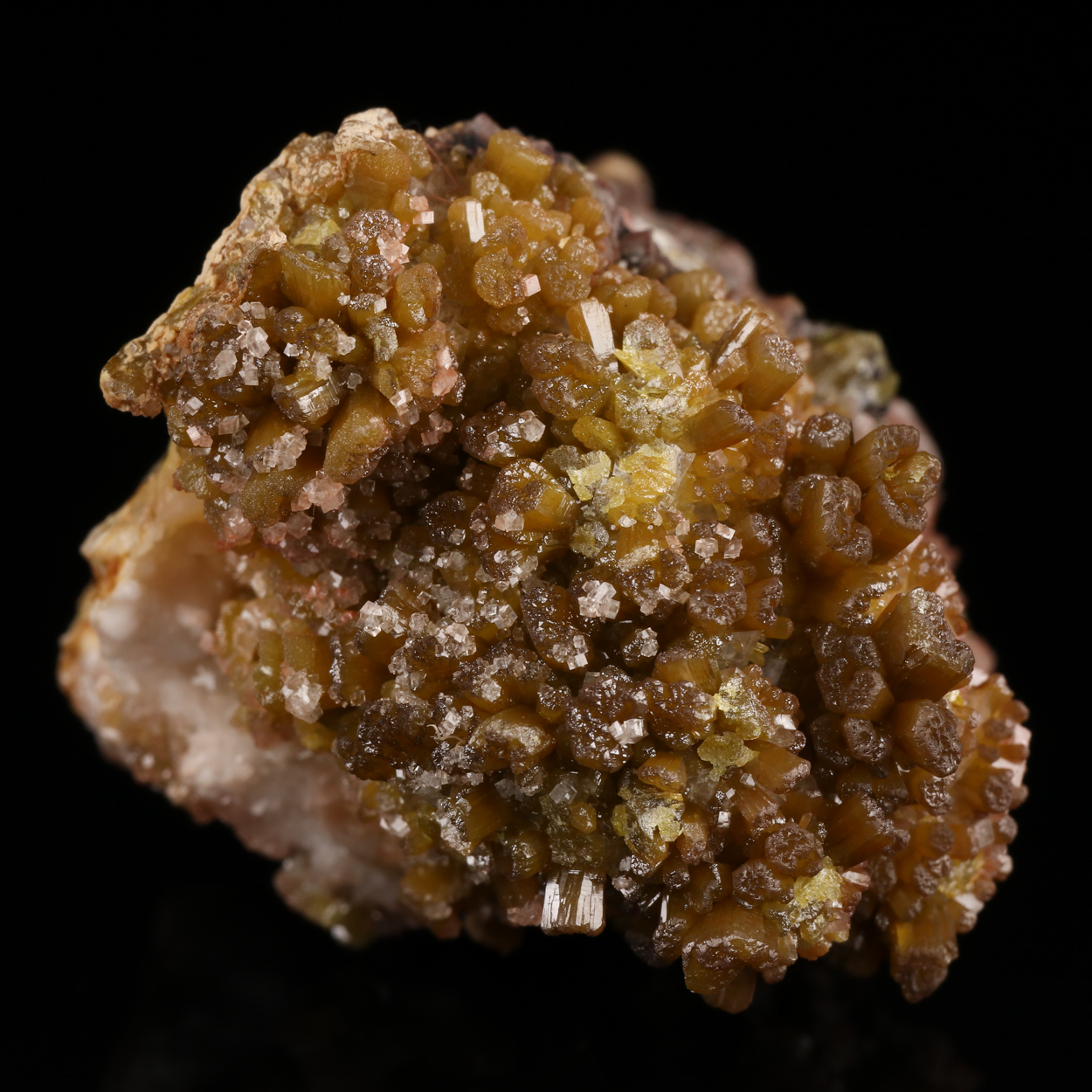 Calcite On Pyromorphite