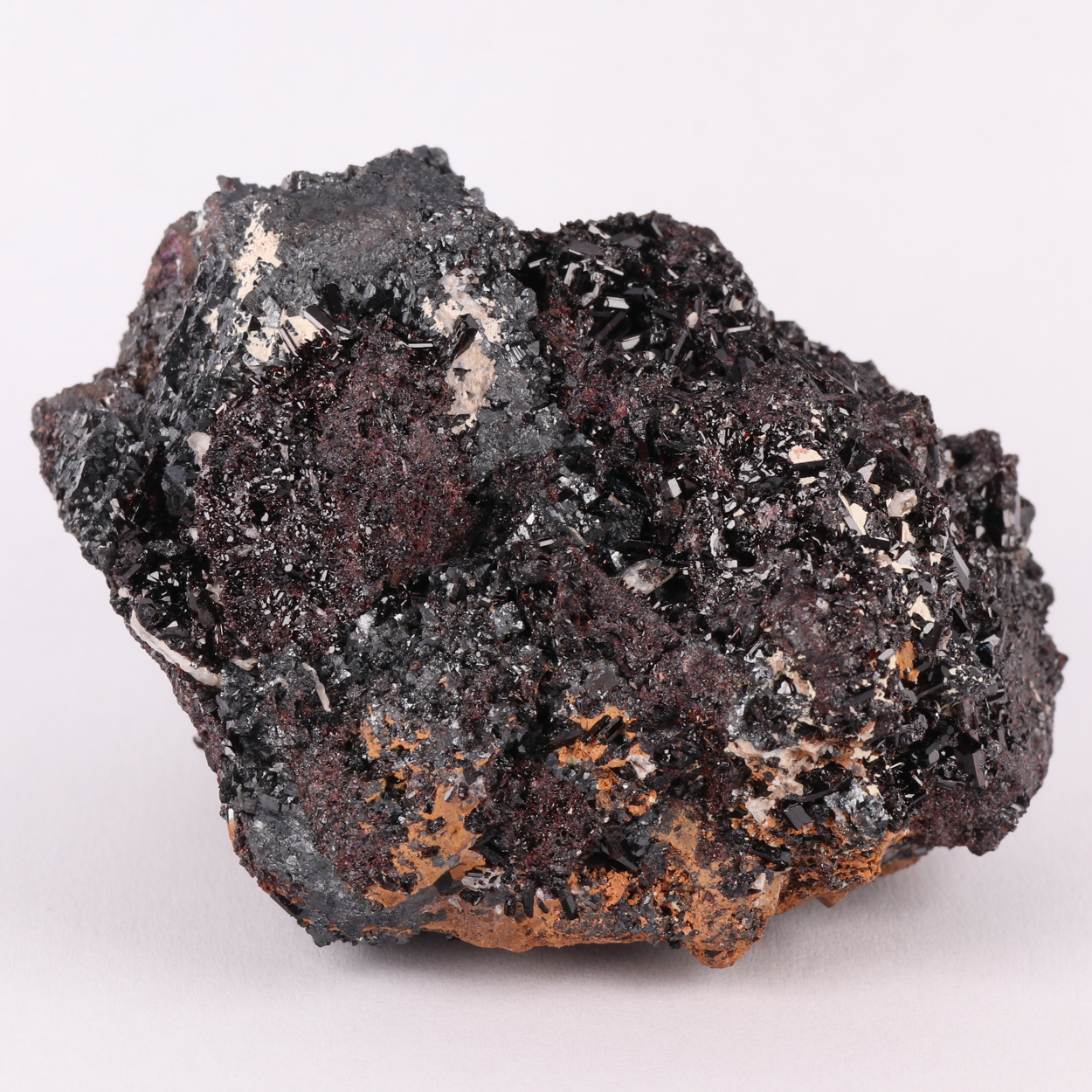 Piemontite-(Sr) & Manganvesuvianite With Hausmannite