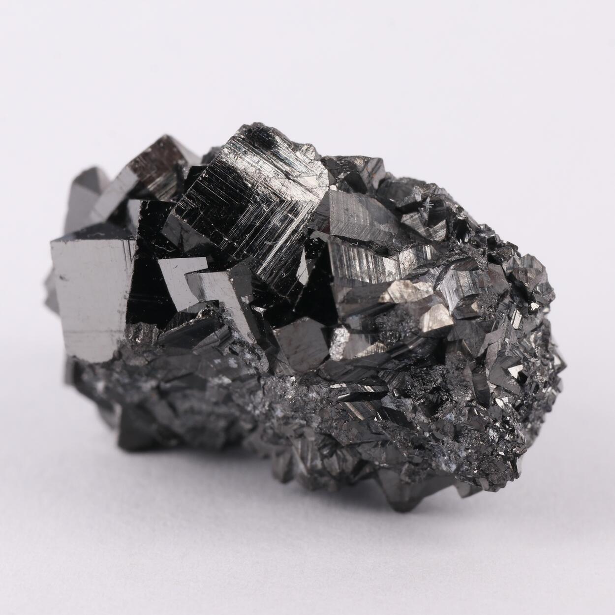 Bixbyite