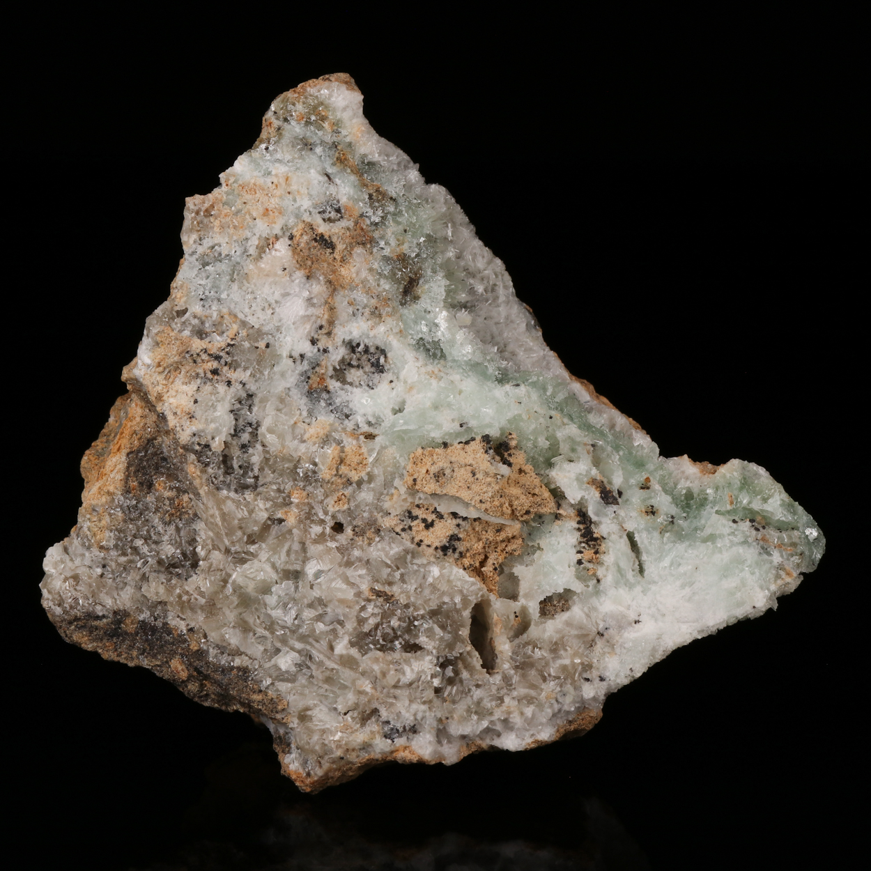 Skorpionite On Tarbuttite