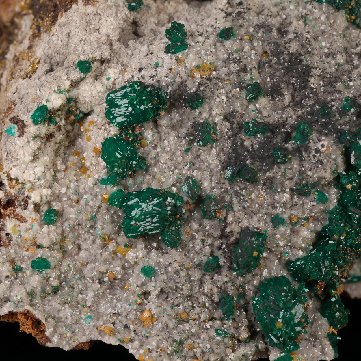 Mimetite On Dioptase