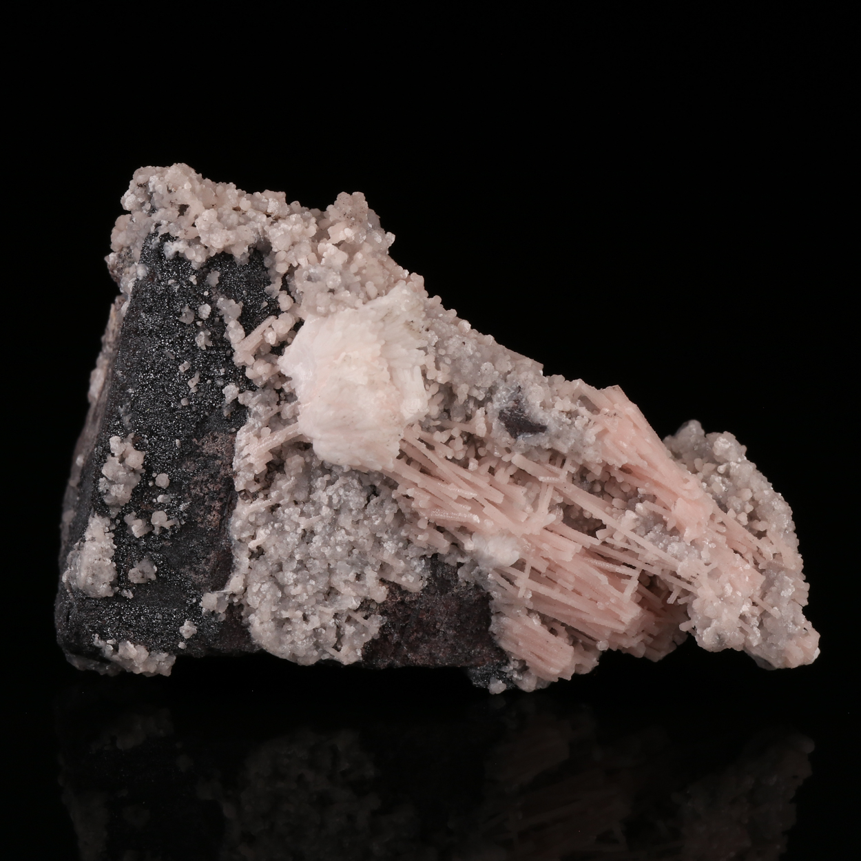 Calcite On Kutnohorite