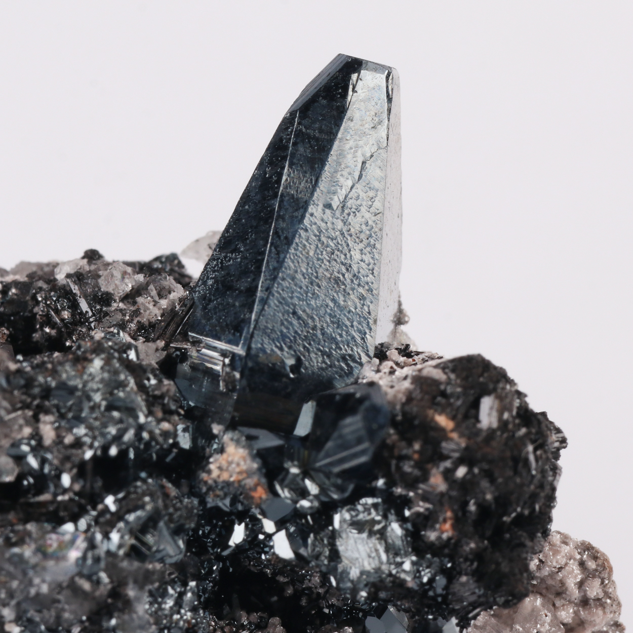 Hematite With Gaudefroyite & Ettringite