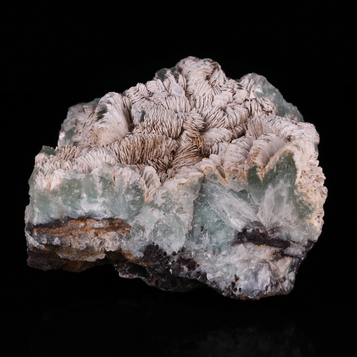 Hydrozincite On Tarbuttite