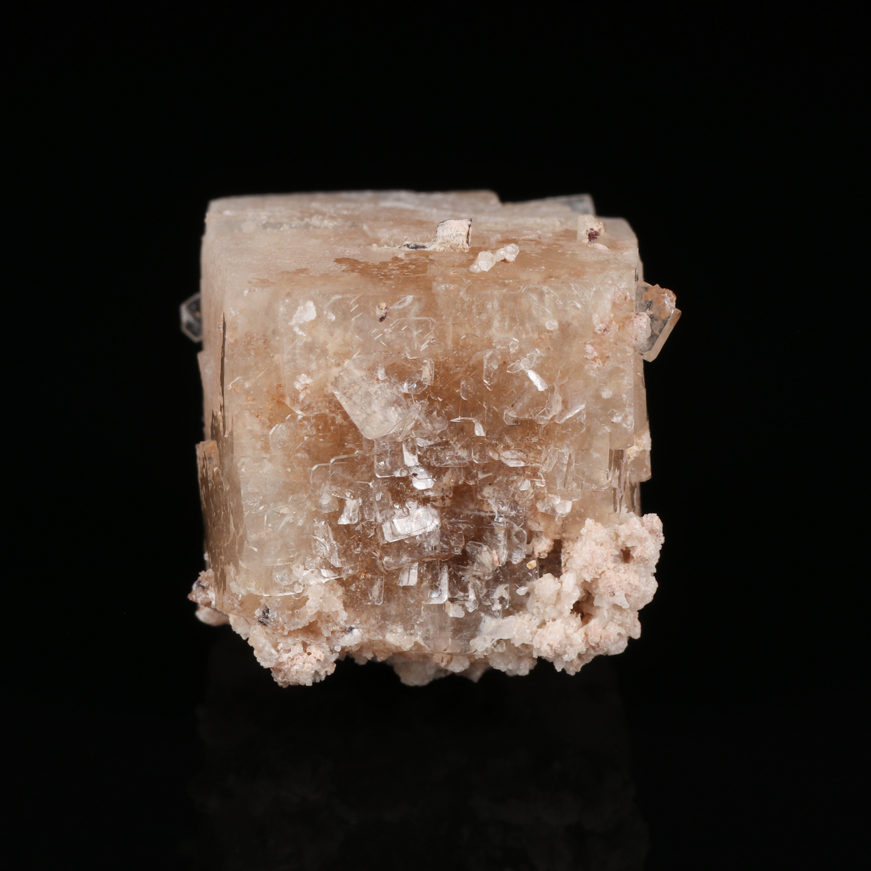 Hydroxyapophyllite-(K)