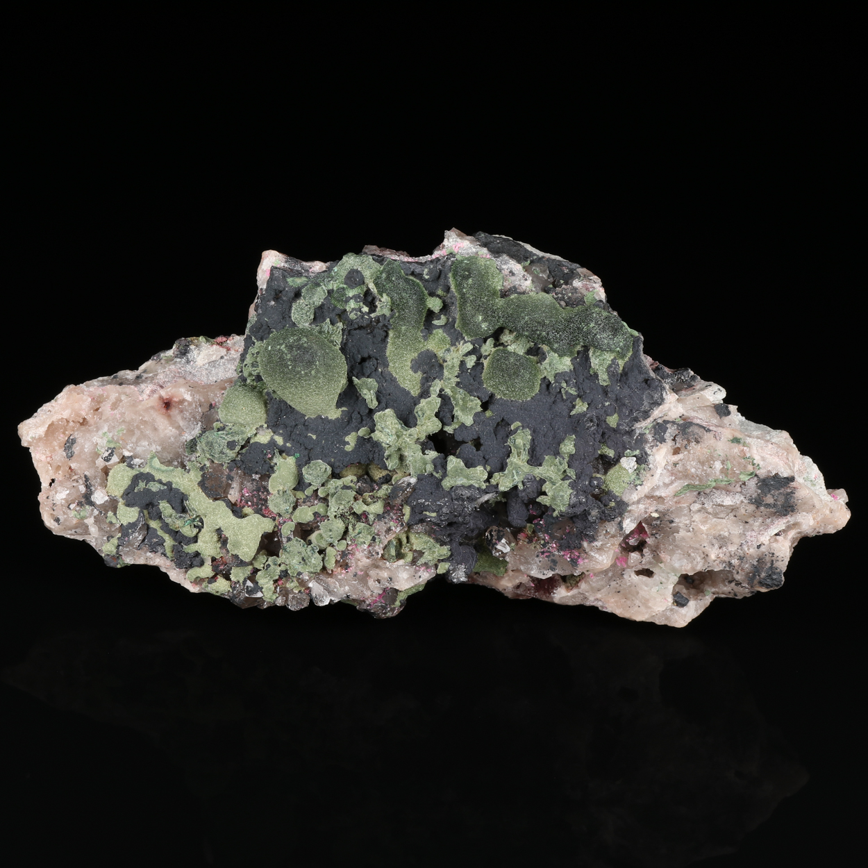 Kolwezite On Heterogenite