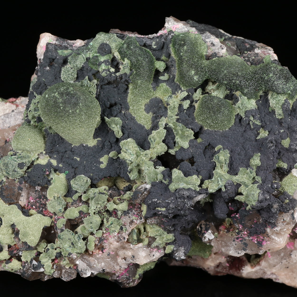 Kolwezite On Heterogenite