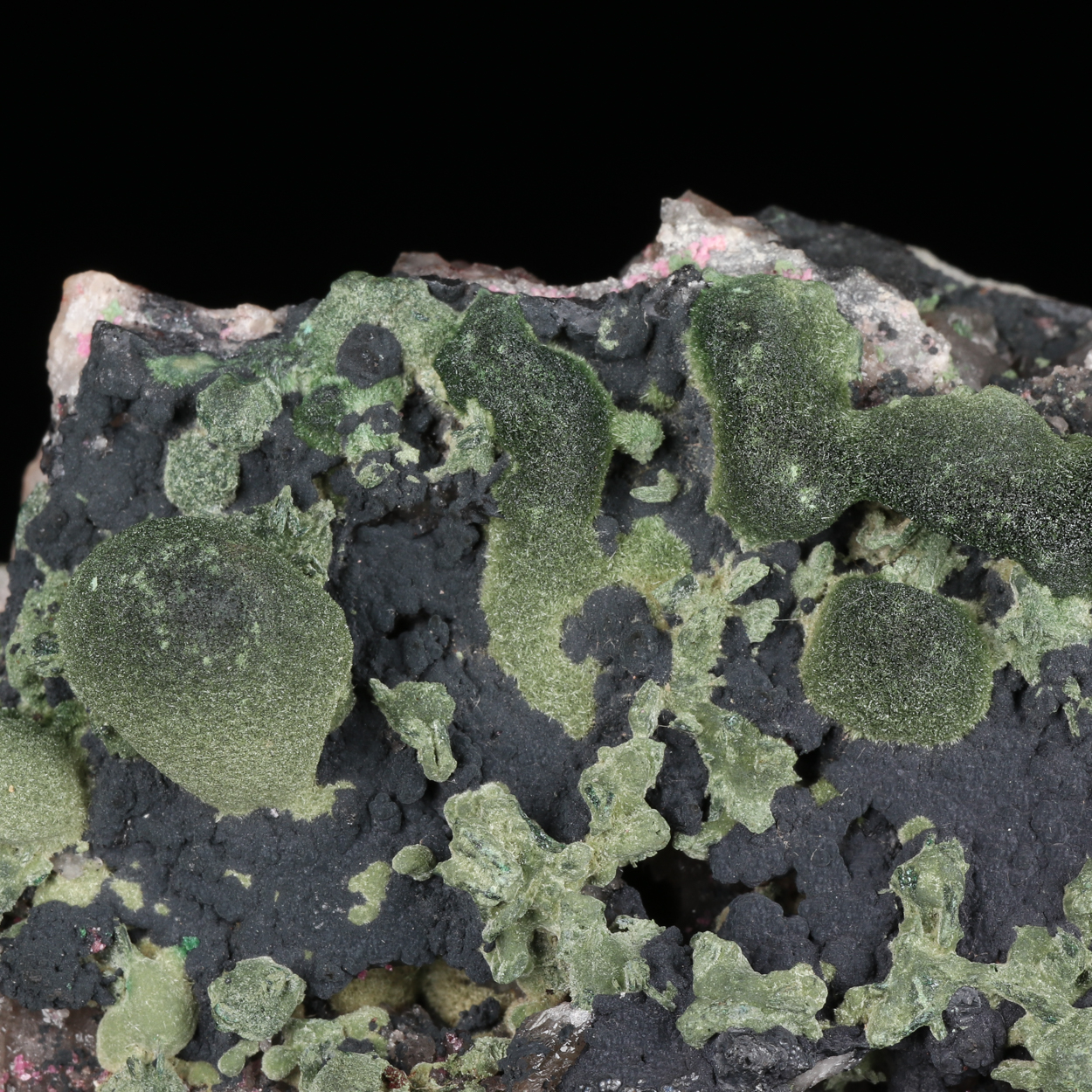 Kolwezite On Heterogenite