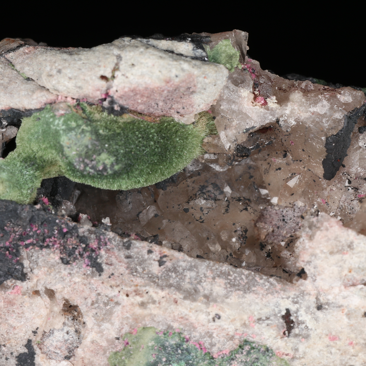 Kolwezite On Heterogenite