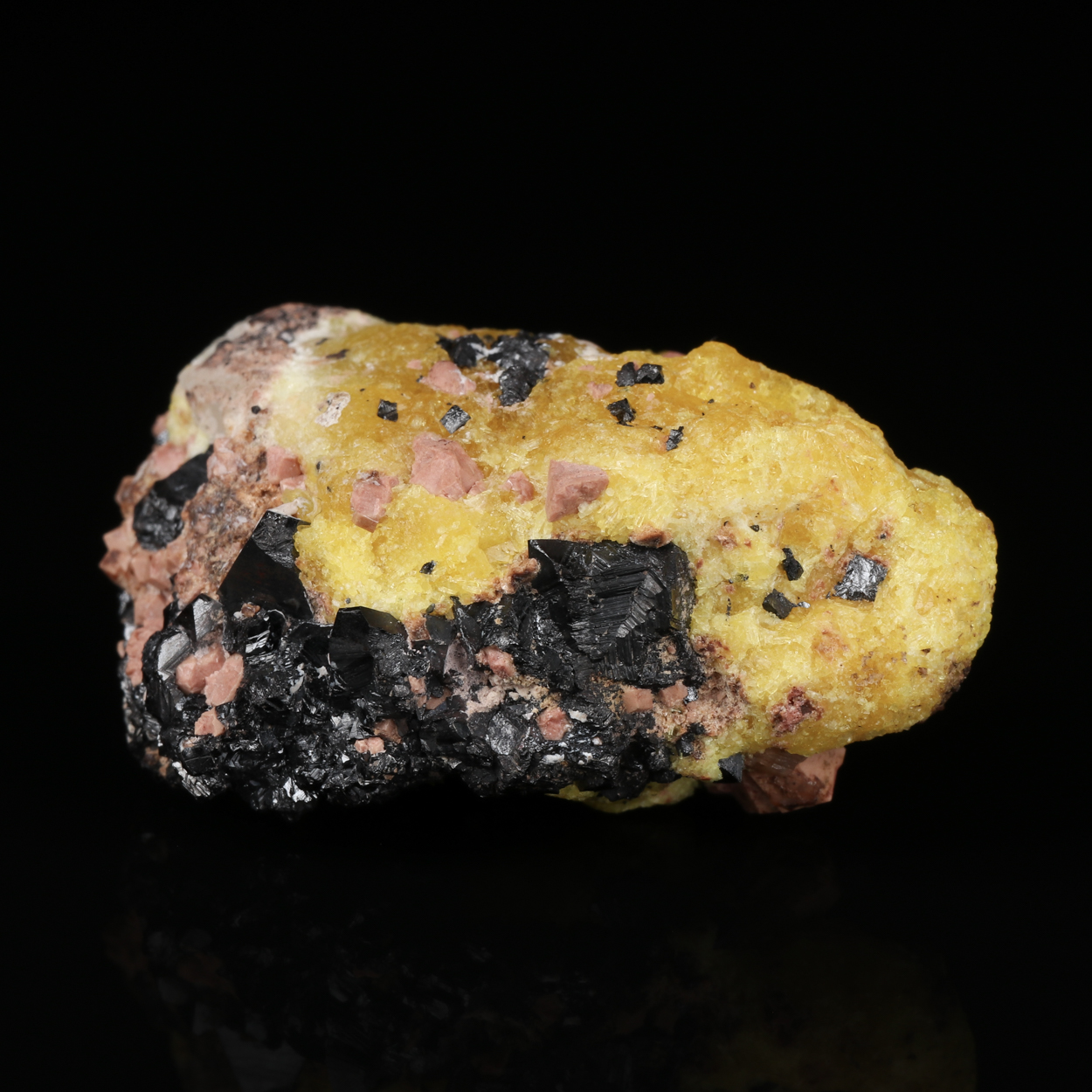 Hausmannite & Andradite With Jouravskite